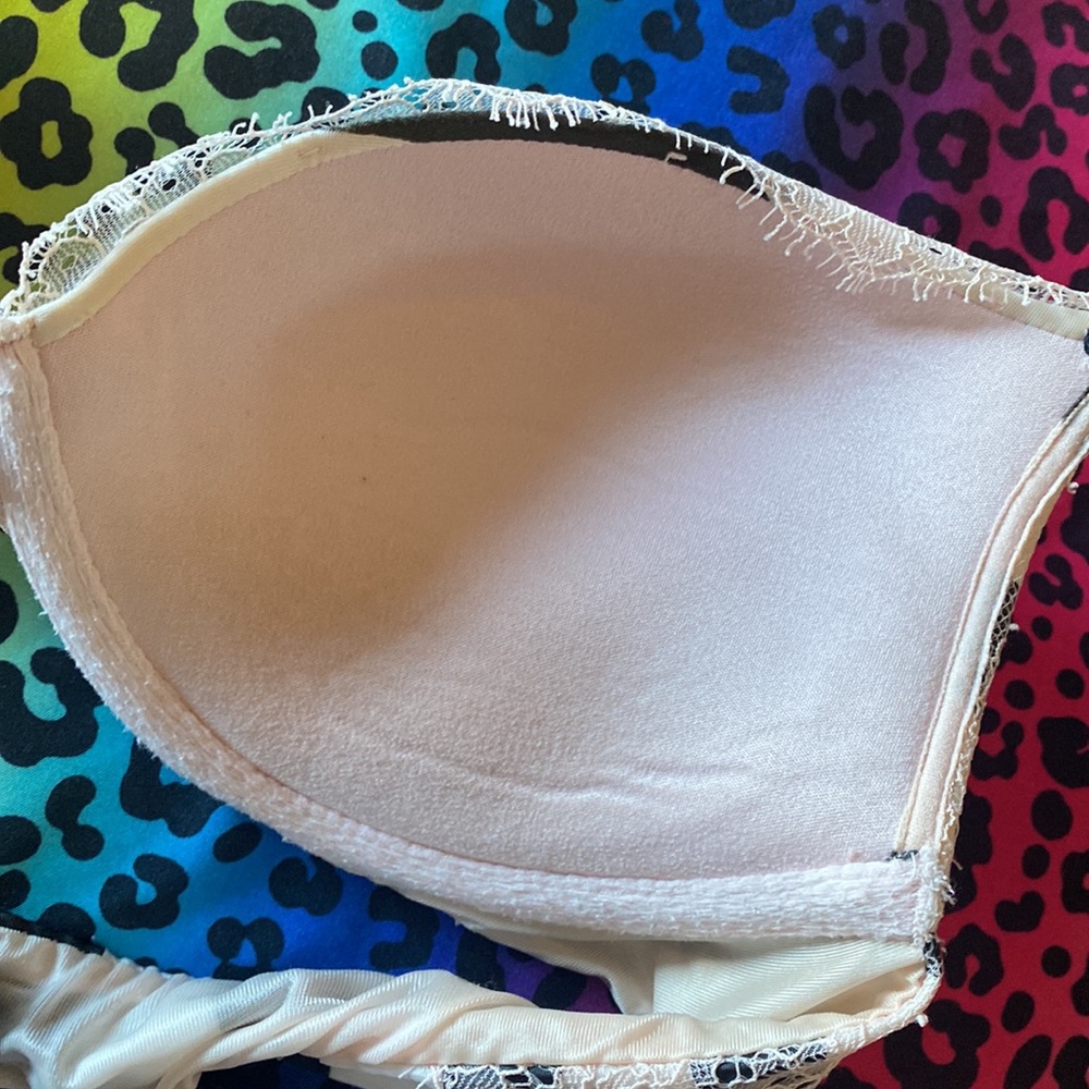 Bra - Picture 4 of 8